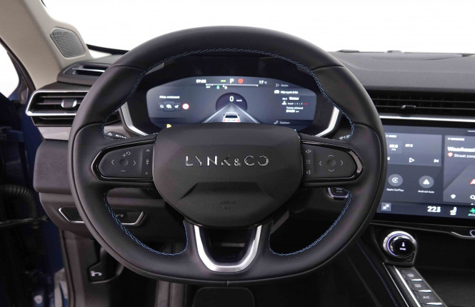 LYNKCO_LYNKCO_01_2548586_10.jpg