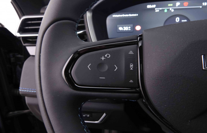 LYNKCO_LYNKCO_01_2551137_20.jpg LYNKCO_LYNKCO_01_2551137_20.jpg