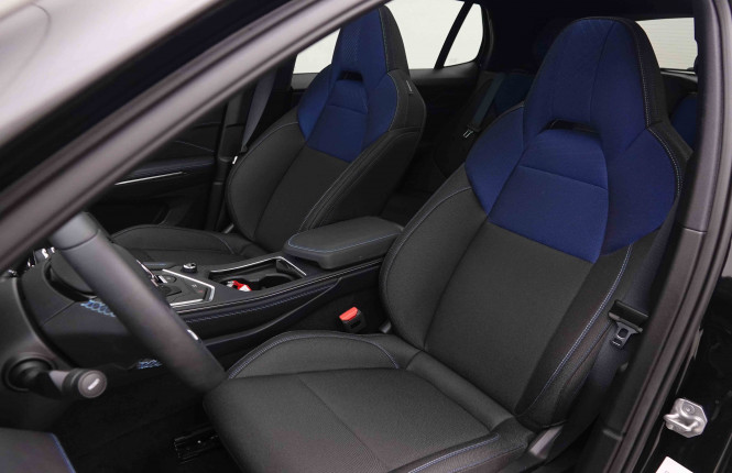 LYNKCO_LYNKCO_01_2551137_33.jpg LYNKCO_LYNKCO_01_2551137_33.jpg