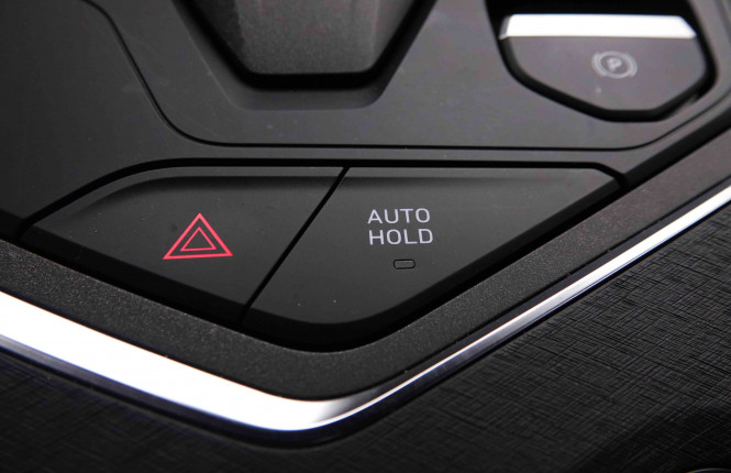 LYNKCO_LYNKCO_01_2551137_42.jpg LYNKCO_LYNKCO_01_2551137_42.jpg