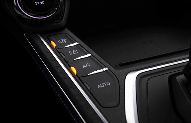 LYNKCO_LYNKCO_01_2551139_40.jpg LYNKCO_LYNKCO_01_2551139_40.jpg