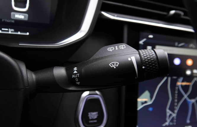 LYNKCO_LYNKCO_01_2551139_43.jpg LYNKCO_LYNKCO_01_2551139_43.jpg