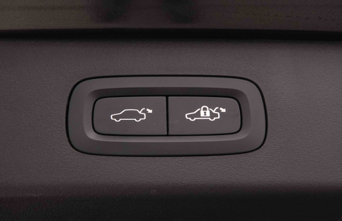 LYNKCO_LYNKCO_01_2551140_32.jpg LYNKCO_LYNKCO_01_2551140_32.jpg