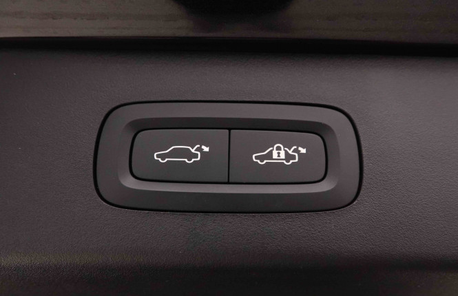 LYNKCO_LYNKCO_01_2551795_6.jpg LYNKCO_LYNKCO_01_2551795_6.jpg