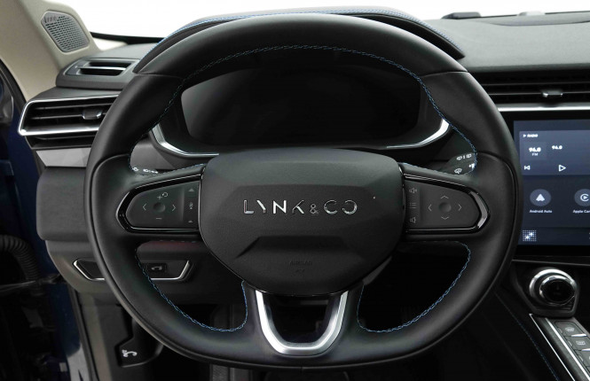 LYNKCO_LYNKCO_01_2652407_10.jpg LYNKCO_LYNKCO_01_2652407_10.jpg