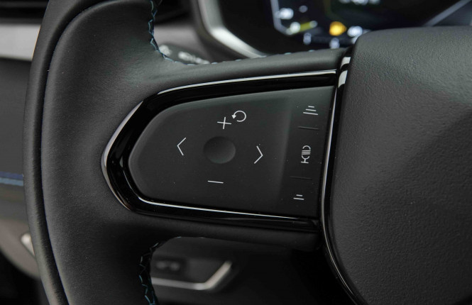 LYNKCO_LYNKCO_01_2652412_19.jpg