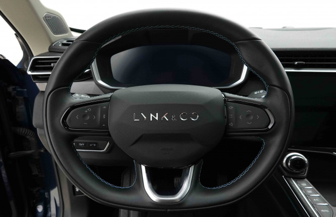 LYNKCO_LYNKCO_01_2653895_9.jpg LYNKCO_LYNKCO_01_2653895_9.jpg