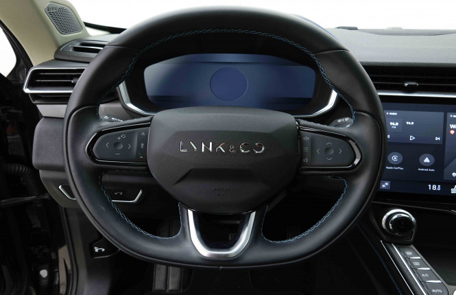 LYNKCO_LYNKCO_01_2654642_10.jpg