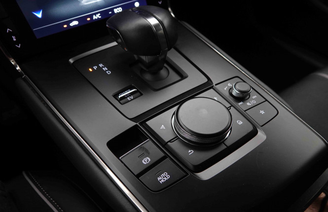 MAZDA_MAZDA_MX_30_2549609_15.jpg