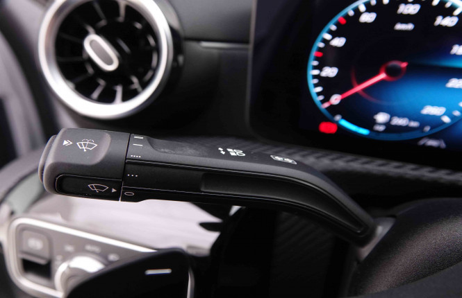 MERCEDES_MERCEDES_AKLASSE_2547353_66.jpg
