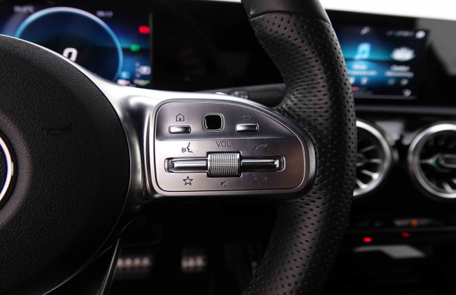 MERCEDES_MERCEDES_AKLASSE_2548617_19.jpg