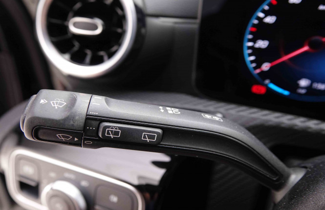 MERCEDES_MERCEDES_AKLASSE_2548988_17.jpg