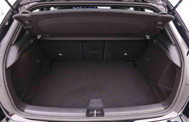 MERCEDES_MERCEDES_AKLASSE_2548988_5.jpg