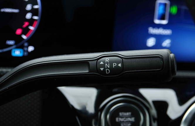 MERCEDES_MERCEDES_AKLASSE_2654950_16.jpg