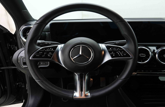 MERCEDES_MERCEDES_AKLASSE_2654950_8.jpg