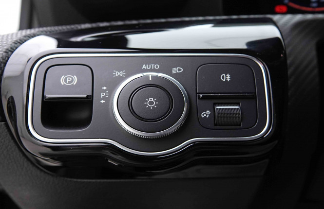 MERCEDES_MERCEDES_AKLASSE_2654956_8.jpg MERCEDES_MERCEDES_AKLASSE_2654956_8.jpg