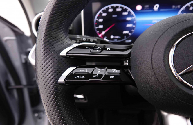 MERCEDES_MERCEDES_CKLASSE_2548618_19.jpg