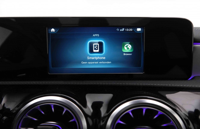 MERCEDES_MERCEDES_CLA_2550125_15.jpg