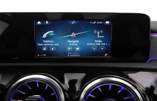 MERCEDES_MERCEDES_CLA_2550125_16.jpg