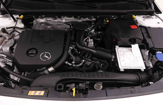 MERCEDES_MERCEDES_CLA_2550299_25.jpg