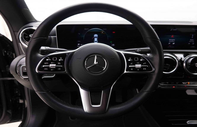 MERCEDES_MERCEDES_CLA_2550735_9.jpg