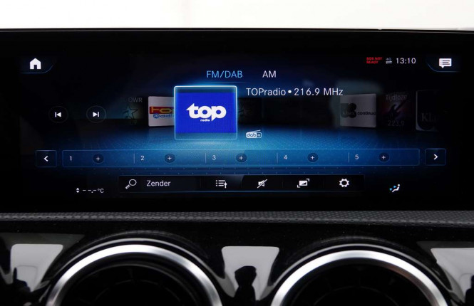 MERCEDES_MERCEDES_CLA_2551339_11.jpg MERCEDES_MERCEDES_CLA_2551339_11.jpg