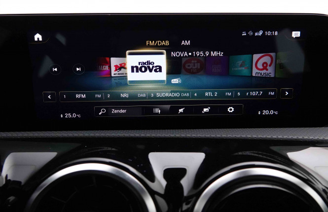 MERCEDES_MERCEDES_CLA_2652539_12.jpg MERCEDES_MERCEDES_CLA_2652539_12.jpg