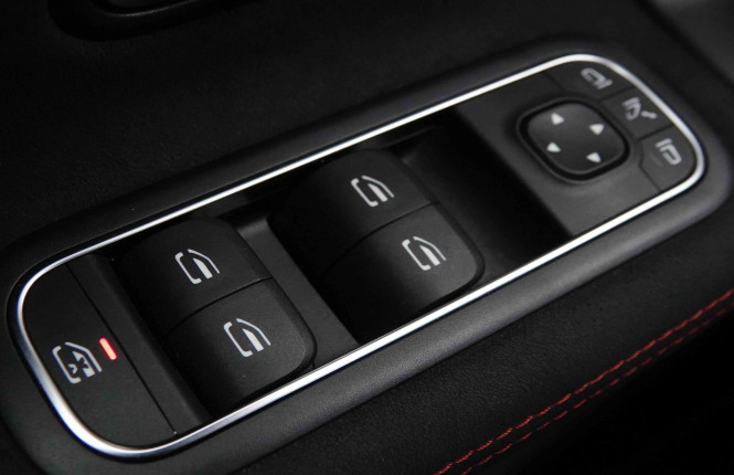 MERCEDES_MERCEDES_CLA_2652539_25.jpg MERCEDES_MERCEDES_CLA_2652539_25.jpg