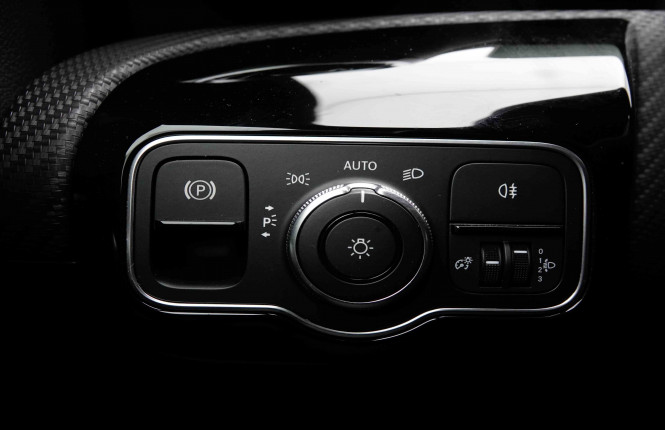 MERCEDES_MERCEDES_CLA_2653283_19.jpg MERCEDES_MERCEDES_CLA_2653283_19.jpg