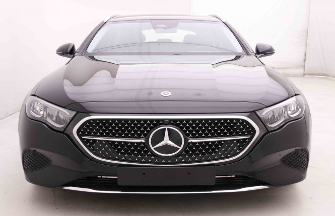 MERCEDES_MERCEDES_EKLASSE_2548748_27.jpg