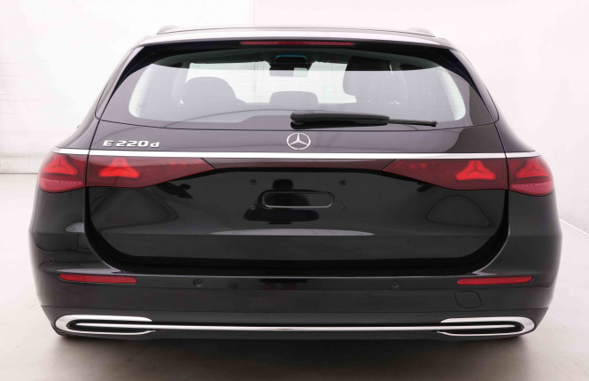 MERCEDES_MERCEDES_EKLASSE_2548748_30.jpg