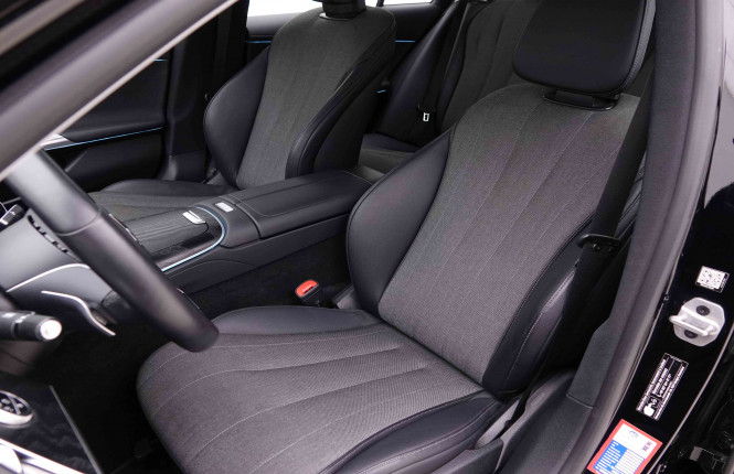 MERCEDES_MERCEDES_EKLASSE_2548748_7.jpg