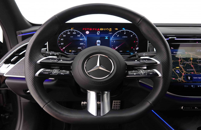 MERCEDES_MERCEDES_EKLASSE_2548881_10.jpg MERCEDES_MERCEDES_EKLASSE_2548881_10.jpg