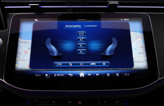 MERCEDES_MERCEDES_EKLASSE_2548881_14.jpg MERCEDES_MERCEDES_EKLASSE_2548881_14.jpg