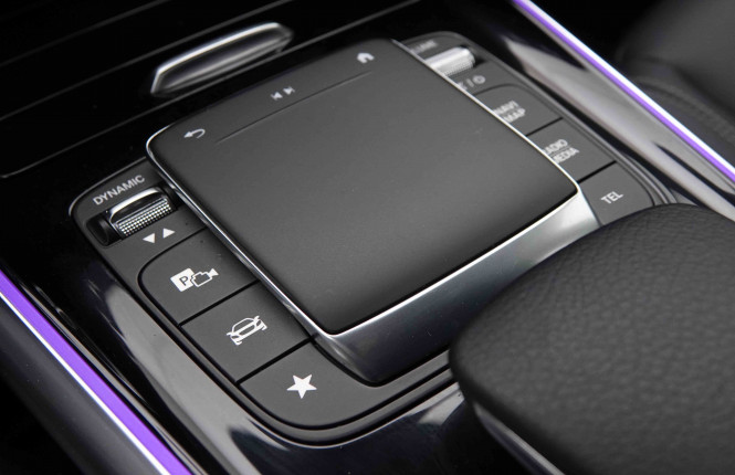 MERCEDES_MERCEDES_EQA_2549822_17.jpg
