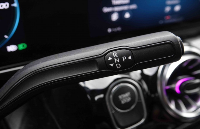 MERCEDES_MERCEDES_EQA_2549822_20.jpg
