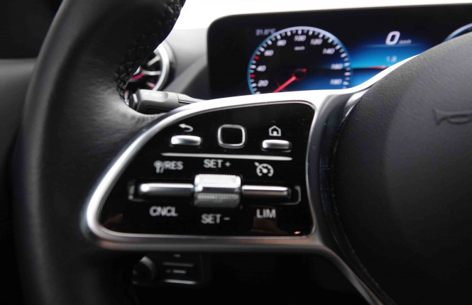 MERCEDES_MERCEDES_EQA_2549822_21.jpg