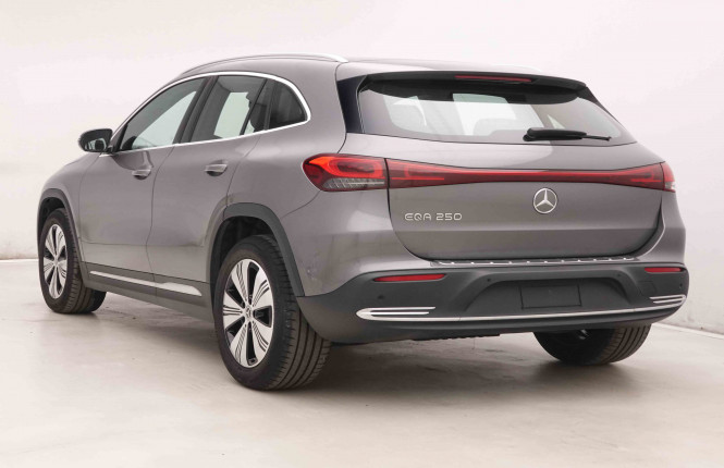 MERCEDES_MERCEDES_EQA_2549822_31.jpg