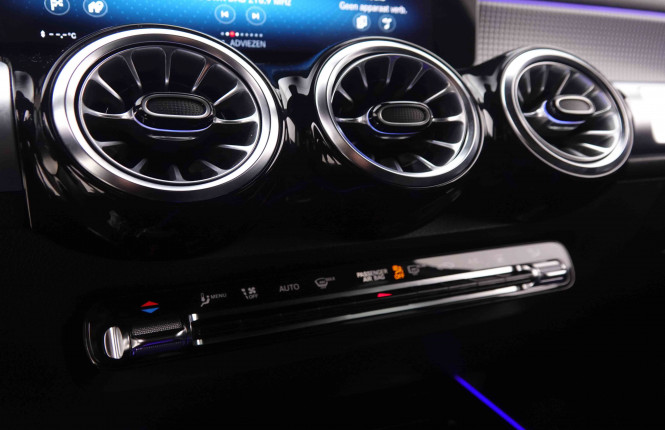 MERCEDES_MERCEDES_EQB_2551186_15.jpg MERCEDES_MERCEDES_EQB_2551186_15.jpg