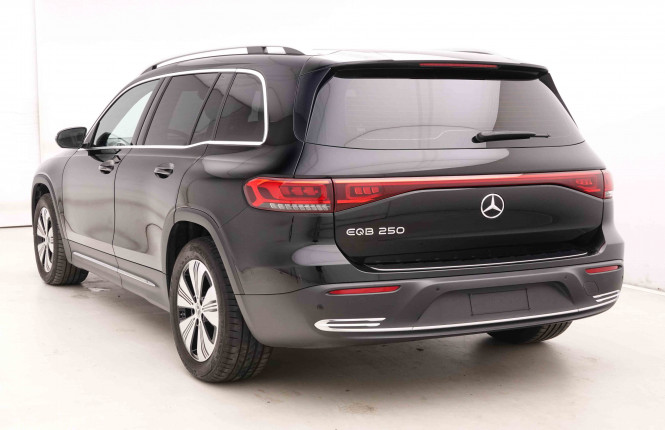 MERCEDES_MERCEDES_EQB_2551260_31.jpg MERCEDES_MERCEDES_EQB_2551260_31.jpg