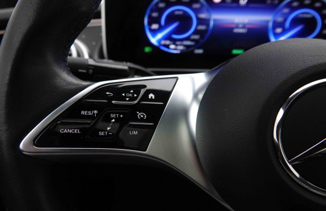 MERCEDES_MERCEDES_EQE_2550765_20.jpg