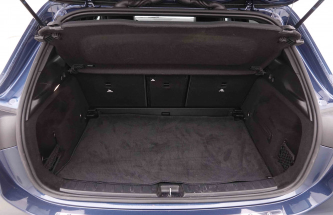 MERCEDES_MERCEDES_GLA_2550247_5.jpg
