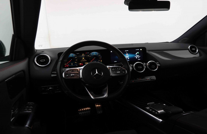 MERCEDES_MERCEDES_GLA_2550247_7.jpg