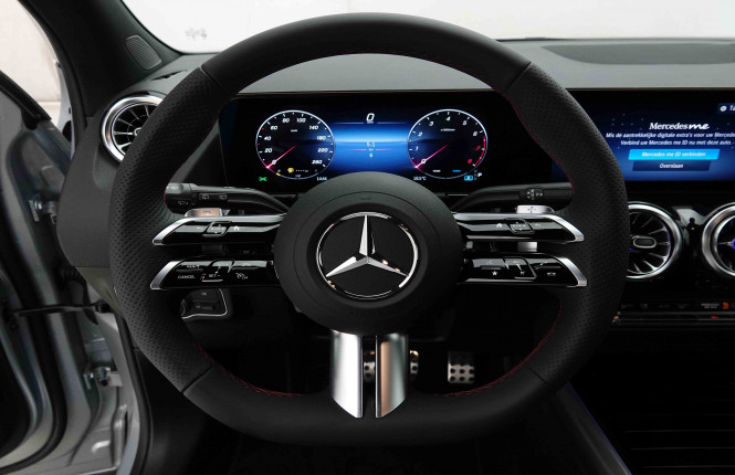 MERCEDES_MERCEDES_GLA_2653220_8.jpg MERCEDES_MERCEDES_GLA_2653220_8.jpg