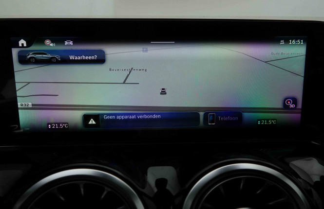 MERCEDES_MERCEDES_GLA_2653221_11.jpg