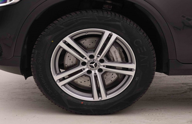 MERCEDES_MERCEDES_GLC_2550667_22.jpg