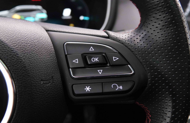 MG_MG_EHS_2651998_22.jpg MG_MG_EHS_2651998_22.jpg