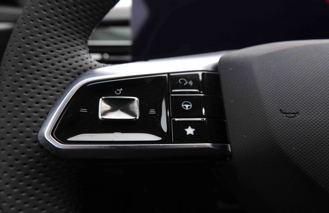 MG_MG_HS_2549231_18.jpg MG_MG_HS_2549231_18.jpg