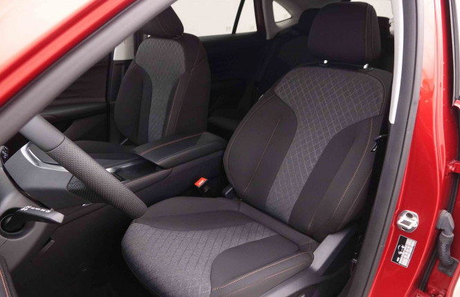 MG_MG_HS_2549249_6.jpg MG_MG_HS_2549249_6.jpg