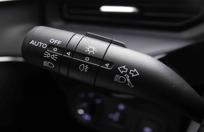 MG_MG_MG3_2549983_16.jpg MG_MG_MG3_2549983_16.jpg